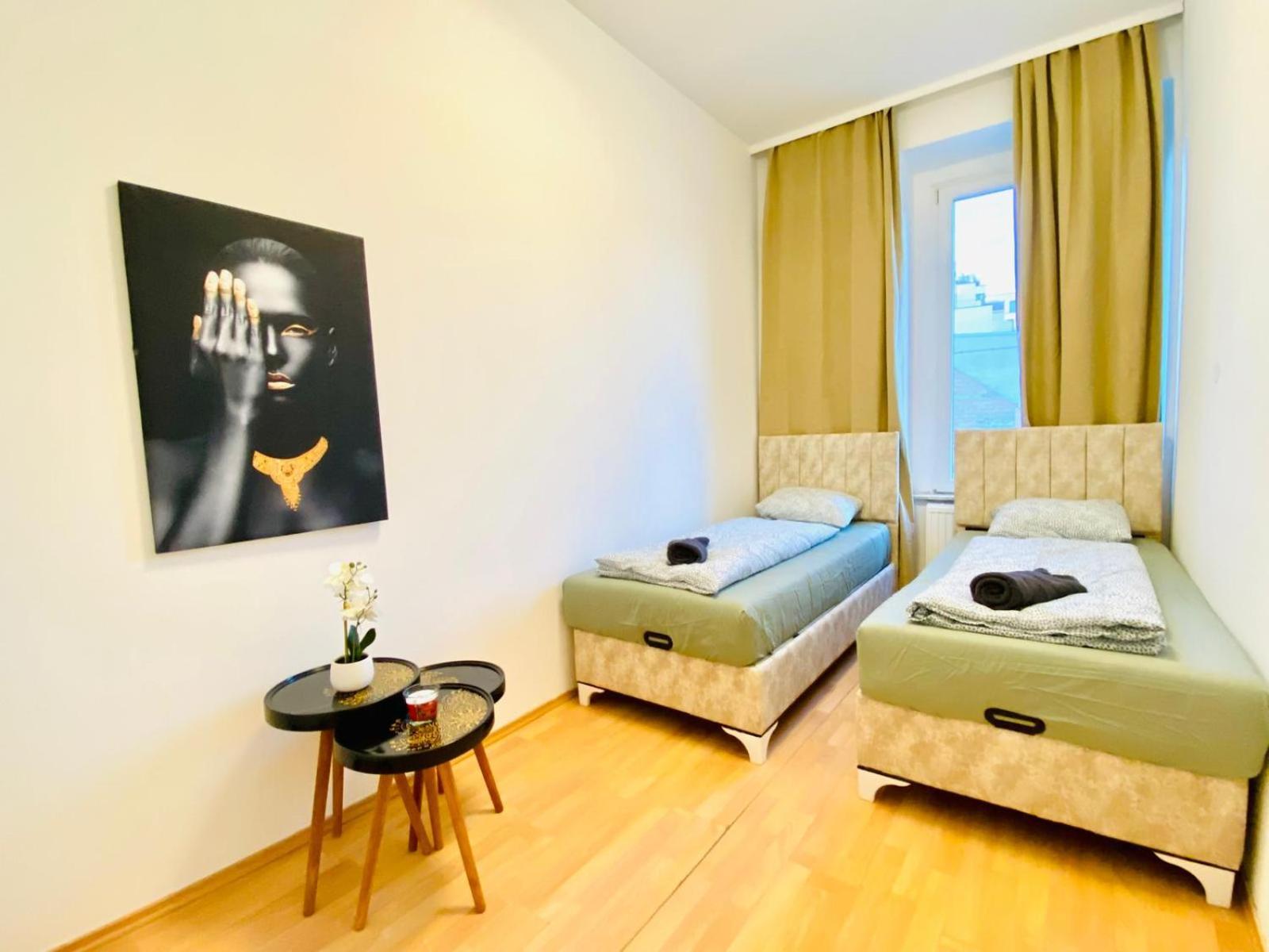 Bright 5Br Shared Apartment W Great Transport Link 비엔나 외부 사진